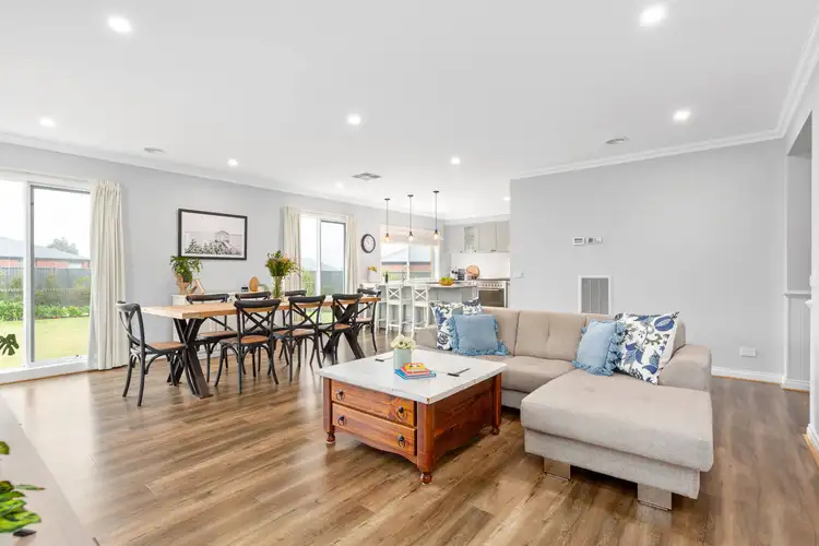 Sixth view of Homely house listing, 6 Bella Vista Place, Romsey VIC 3434