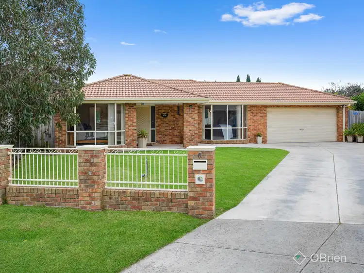 Second view of Homely house listing, 6 Elpara Place, Skye VIC 3977
