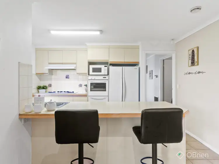 Sixth view of Homely house listing, 6 Elpara Place, Skye VIC 3977