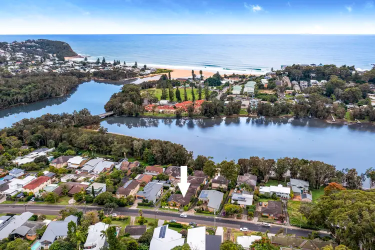 309 The Round Drive, Avoca Beach NSW 2251