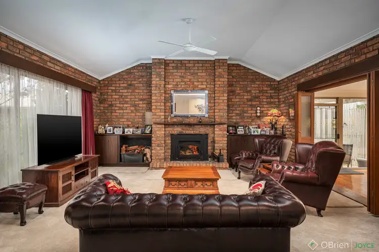 Fifth view of Homely house listing, 2 Mannion Court, Wangaratta VIC 3677