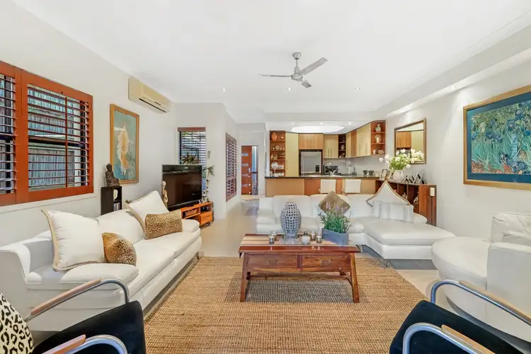 1/18 Ewan Street, Southport QLD 4215