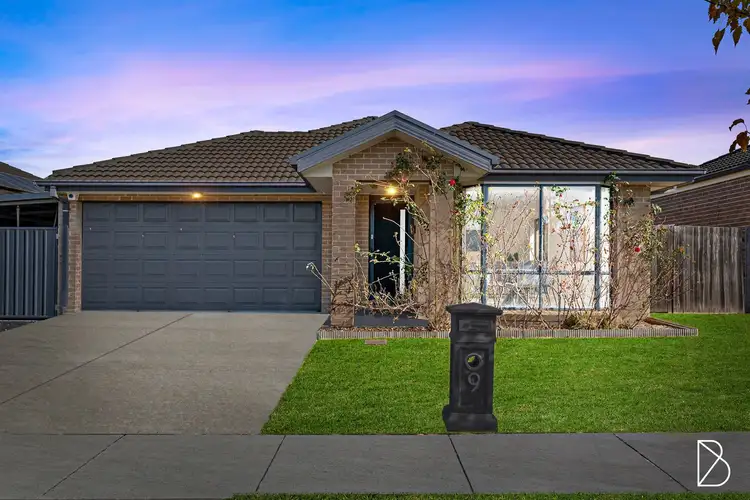 9 Forace Street, Casey ACT 2913