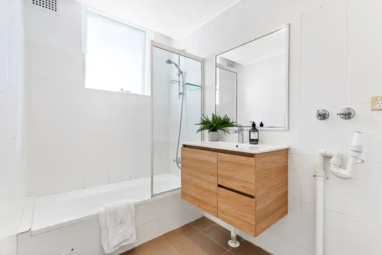 Sixth view of Homely apartment listing, 3/5 Grafton Crescent, Dee Why NSW 2099