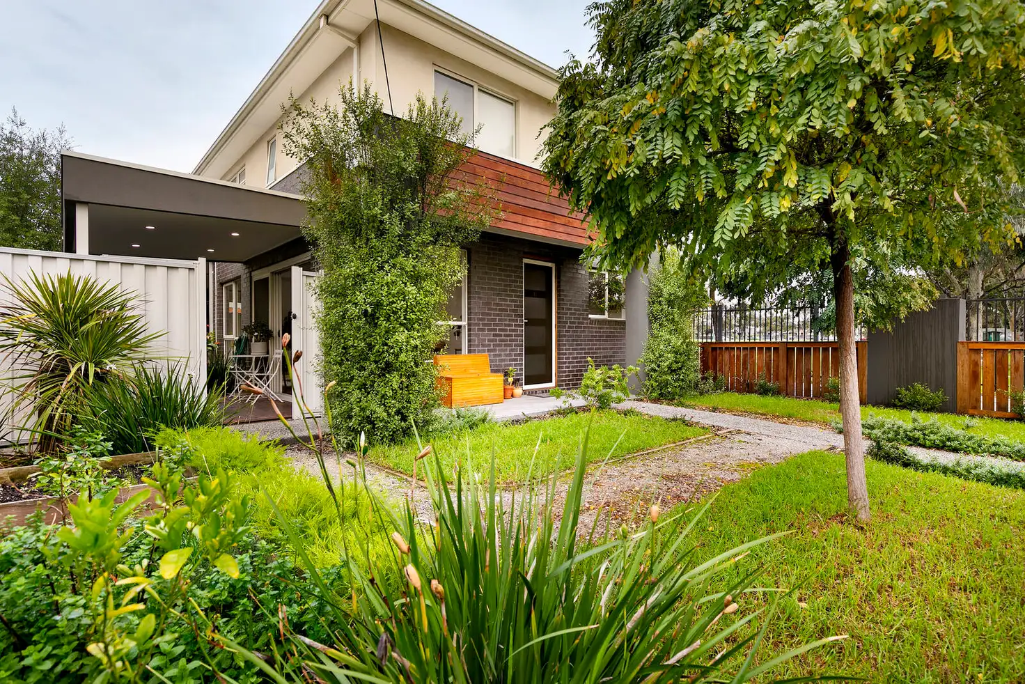 Main view of Homely townhouse listing, 1/123 Boundary Road, Pascoe Vale VIC 3044