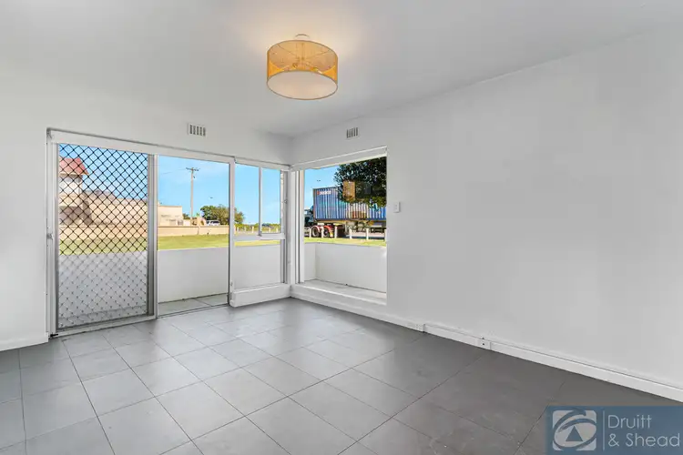 Fourth view of Homely unit listing, 4/306 West Coast Highway, Scarborough WA 6019