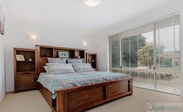 Seventh view of Homely house listing, 8 Gazelle Pass, Warnbro WA 6169