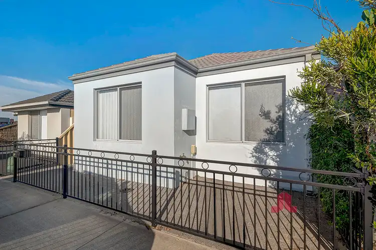 30 Arrowsmith Drive, Dalyellup WA 6230