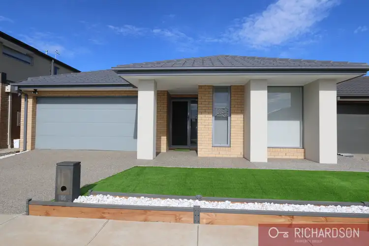 14 Maplewood Circuit