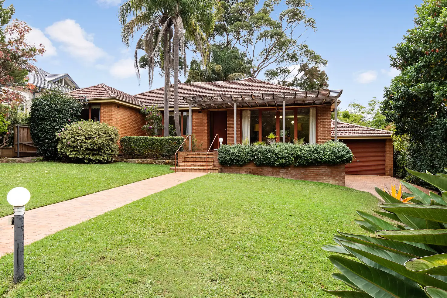 Main view of Homely house listing, 10 Wyomee Avenue, West Pymble NSW 2073