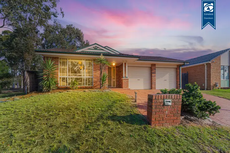 17 Glengyle Court, Wattle Grove NSW 2173