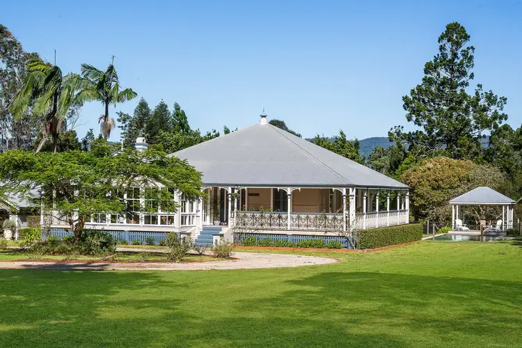 13 Pinewood Drive, Samford Valley QLD 4520