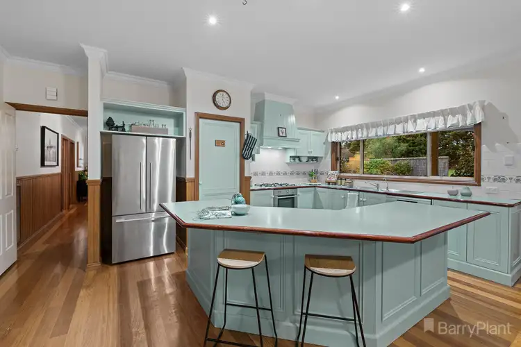 Fifth view of Homely house listing, 11 Gori Court, Narre Warren North VIC 3804