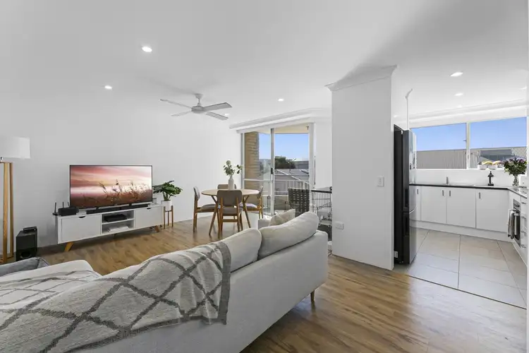Second view of Homely unit listing, 6/24 Ventura Road, Mermaid Beach QLD 4218