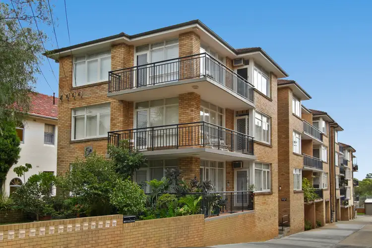 2/5b Gower Street, Summer Hill NSW 2130