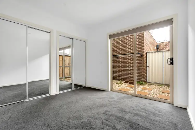 Fourth view of Homely townhouse listing, 5/704 Gilbert Road, Reservoir VIC 3073