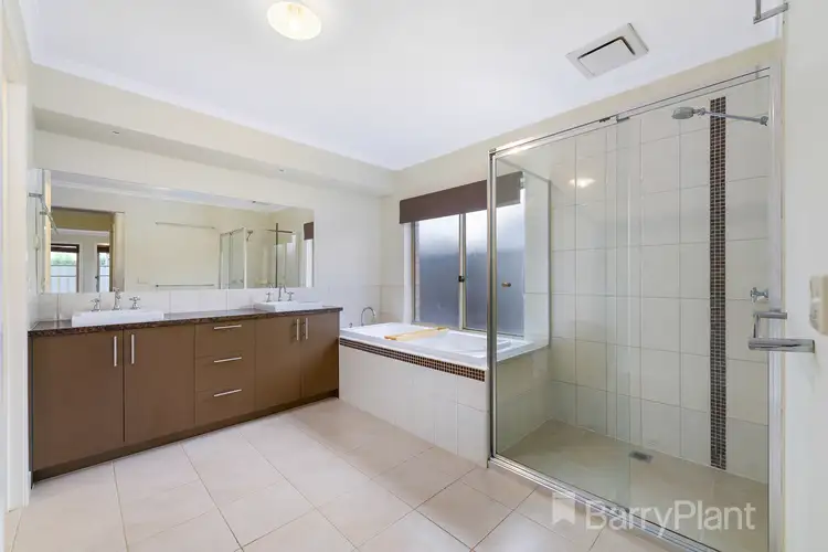 Third view of Homely house listing, 9 Loma Court, Tarneit VIC 3029