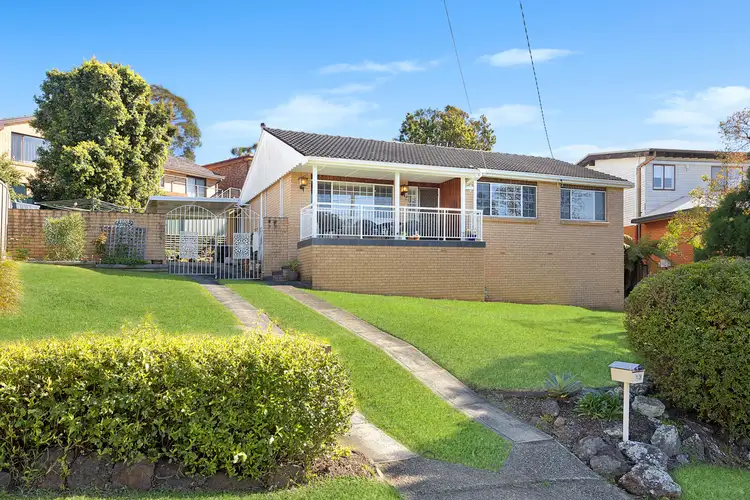 13 Leawarra Street, Engadine NSW 2233