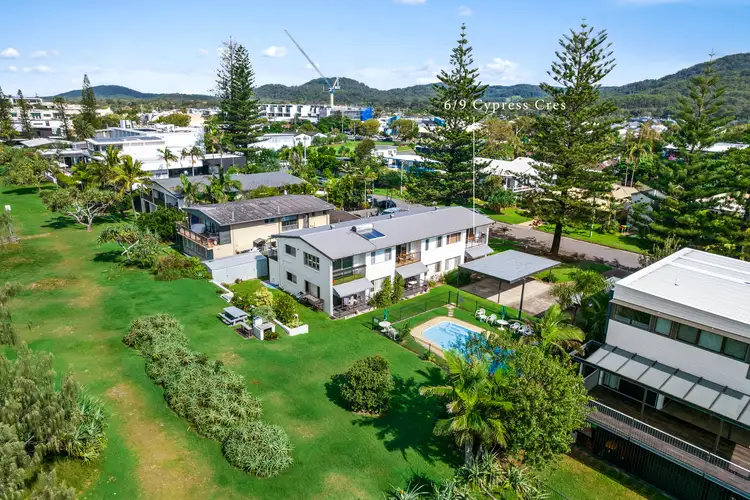 Third view of Homely unit listing, 6/9 Cypress Crescent, Cabarita Beach NSW 2488
