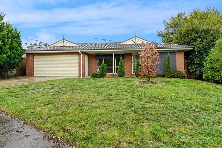 88 Manna Gum Drive, Pakenham VIC 3810