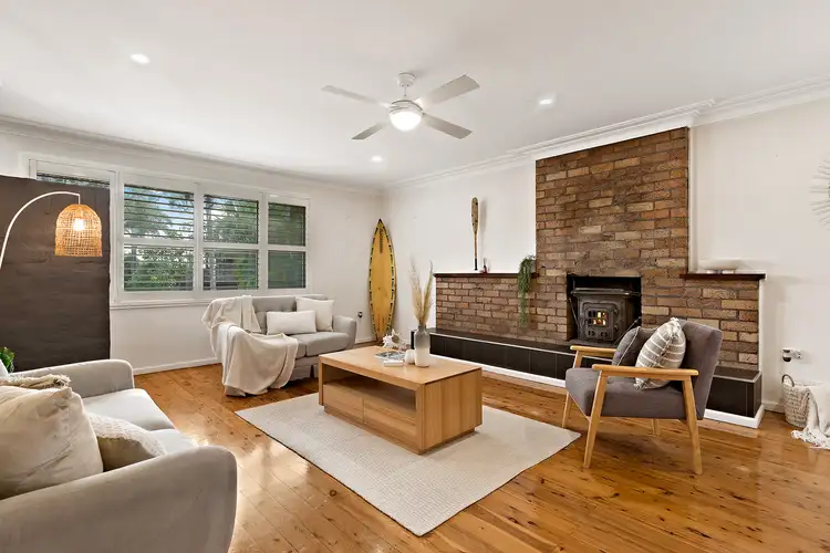 Fifth view of Homely house listing, 4 Rea Street, Caves Beach NSW 2281