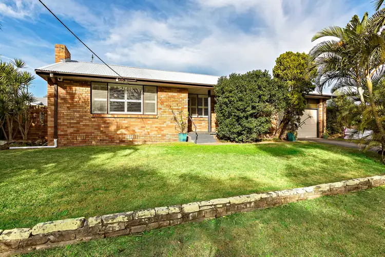 Sixth view of Homely house listing, 4 Rea Street, Caves Beach NSW 2281