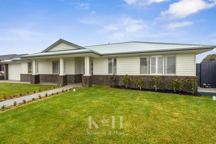 45 Oakwood Close, Gisborne VIC 3437