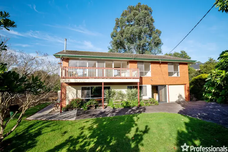Main view of Homely house listing, 5 Grand Panorama Court, Launching Place VIC 3139