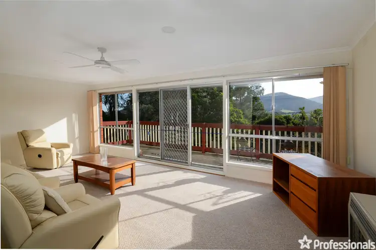 Fourth view of Homely house listing, 5 Grand Panorama Court, Launching Place VIC 3139