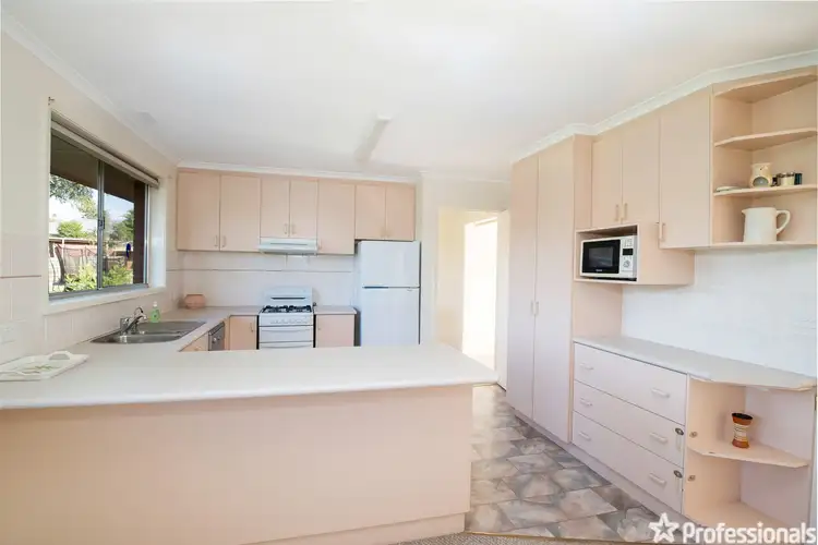 Sixth view of Homely house listing, 5 Grand Panorama Court, Launching Place VIC 3139