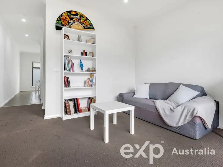 Fifth view of Homely townhouse listing, 27/1-27 Punt Street, Craigieburn VIC 3064