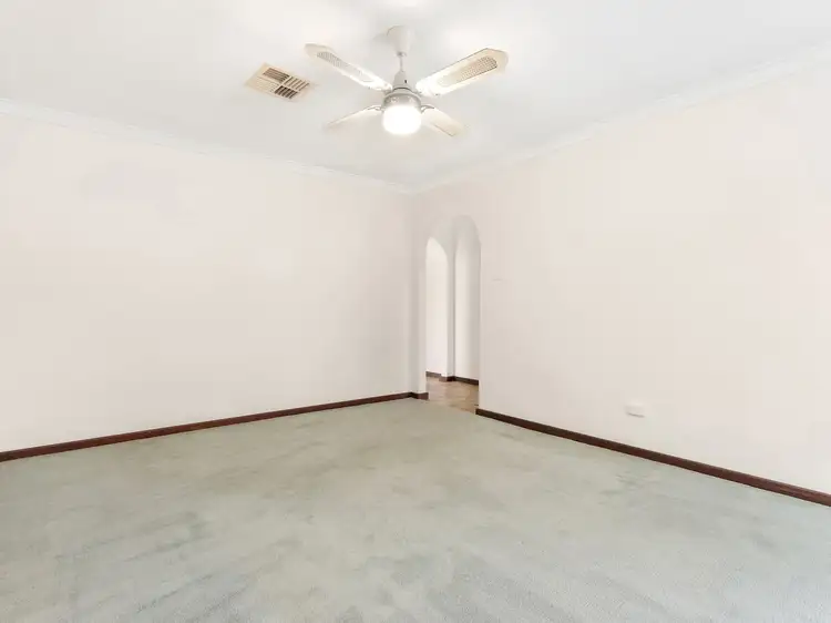 Fourth view of Homely unit listing, 1/9 Columbia Close, Halls Head WA 6210