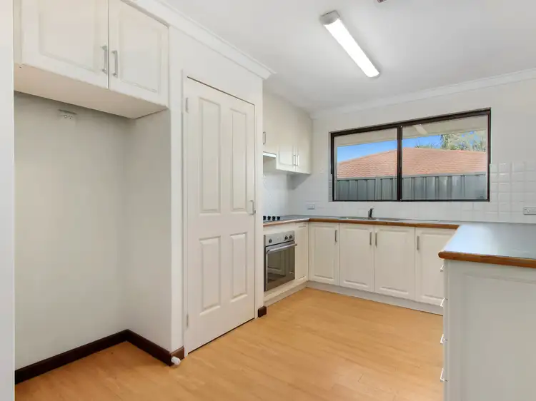 Seventh view of Homely unit listing, 1/9 Columbia Close, Halls Head WA 6210
