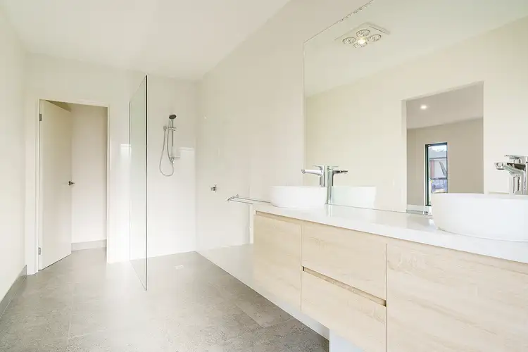 Fifth view of Homely house listing, 9 Cherry Avenue, Campbells Creek VIC 3451
