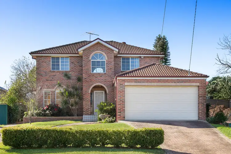 7 Alanas Avenue, Oatlands NSW 2117