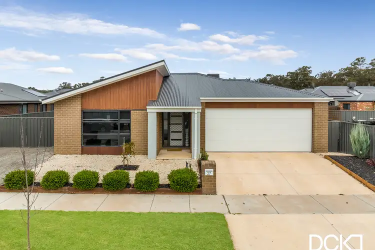 27 Dorset Drive, Marong VIC 3515