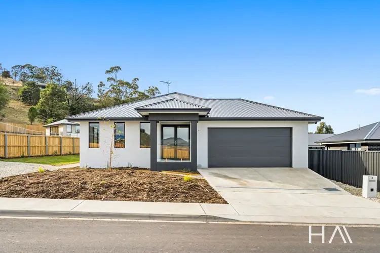 2 Statesman Court, Sorell TAS 7172