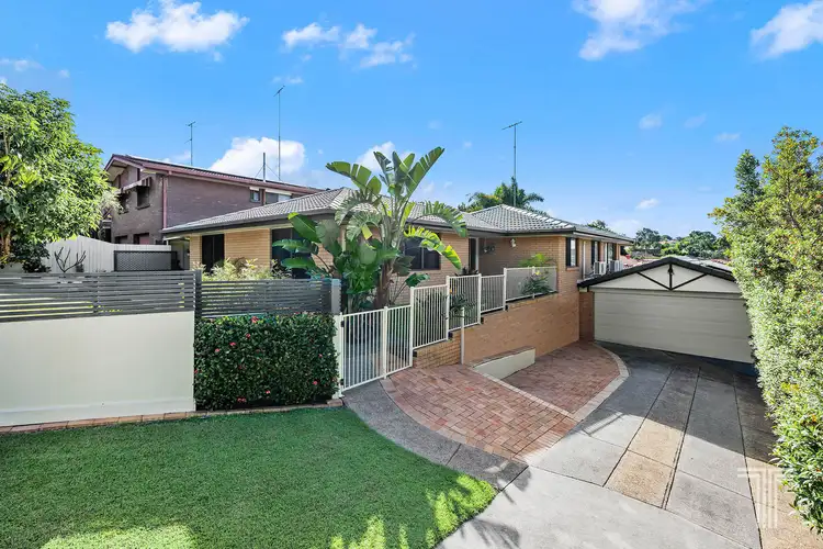 40 Bridle Street, Mansfield QLD 4122