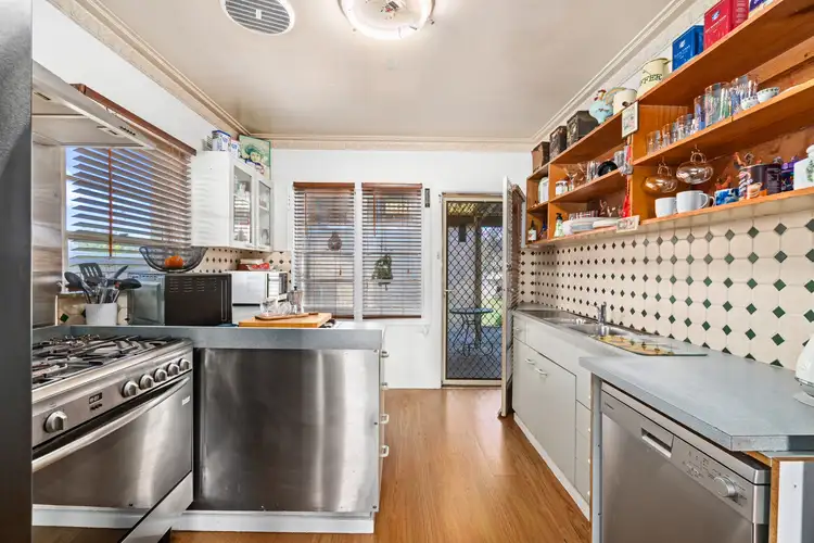 Fifth view of Homely house listing, 2 Laburnum Street, Morwell VIC 3840