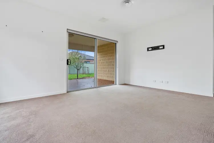 Sixth view of Homely house listing, 5 Sunline Court, Ballan VIC 3342
