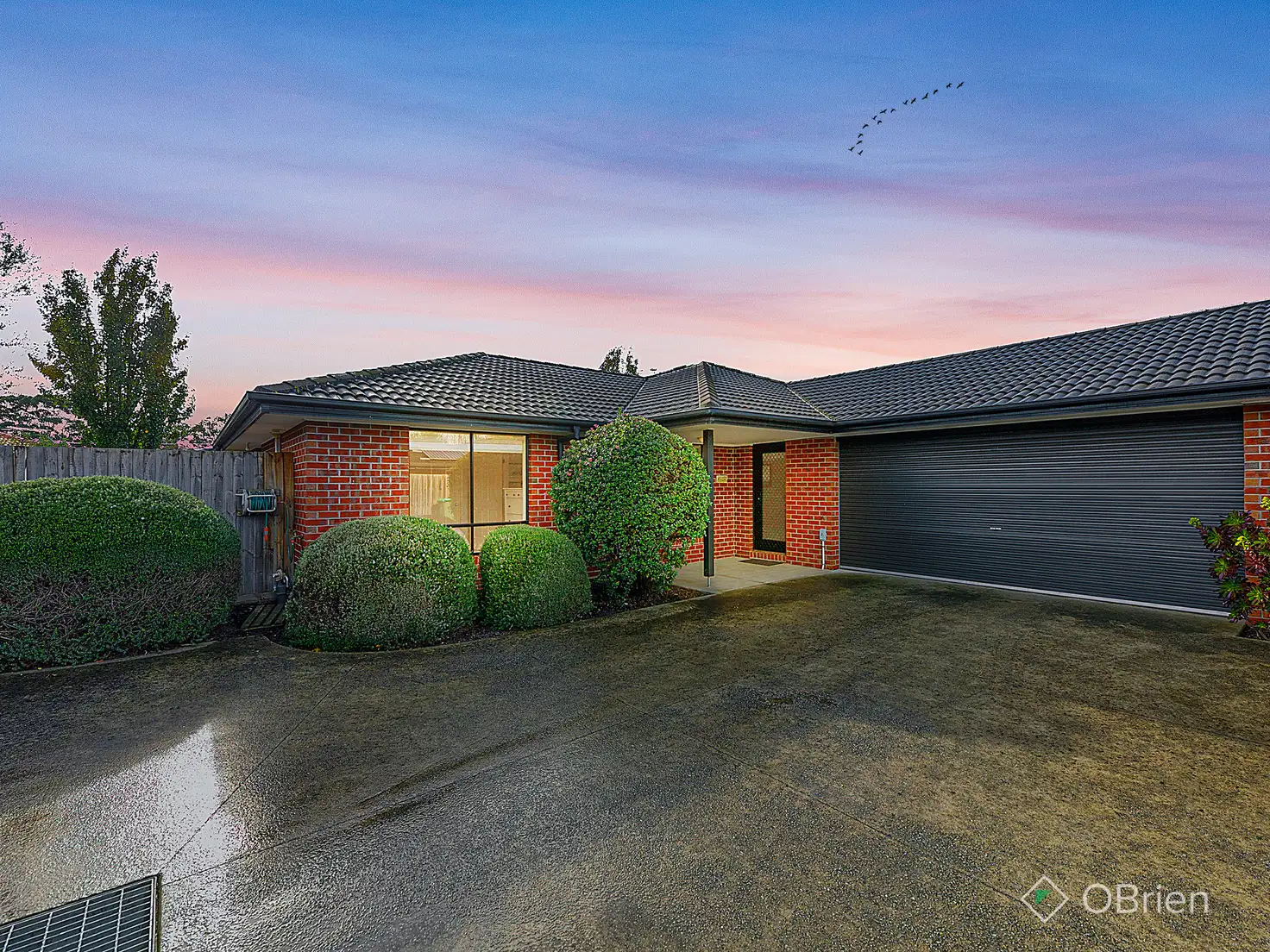 Main view of Homely unit listing, 2/5 Jamieson Court, Pakenham VIC 3810