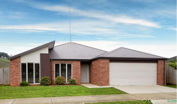 Main view of Homely house listing, 182 Twin Ranges Drive, Warragul VIC 3820