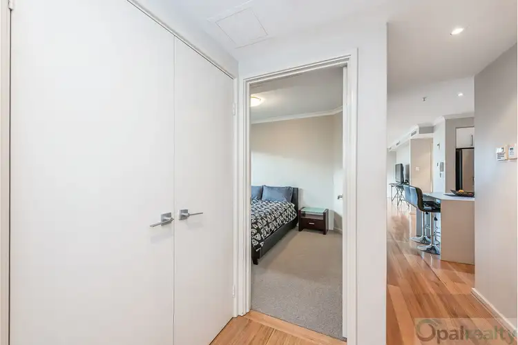 Second view of Homely unit listing, 3/16 Torcello Mews, Mandurah WA 6210