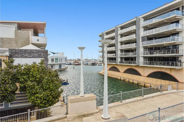 Fourth view of Homely unit listing, 3/16 Torcello Mews, Mandurah WA 6210