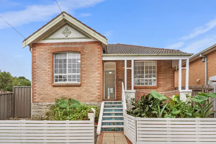 32 Milsop Street