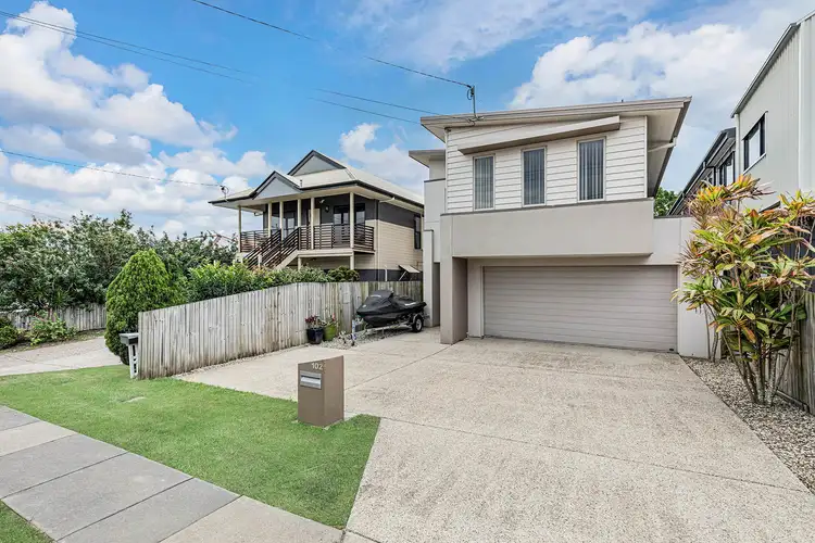 102 Stanley Road, Camp Hill QLD 4152