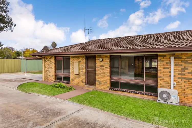 Main view of Homely unit listing, 2/3 Bailes Street, Bendigo VIC 3550