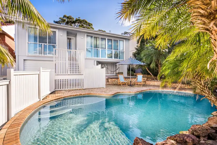 6 Cobbadah Place