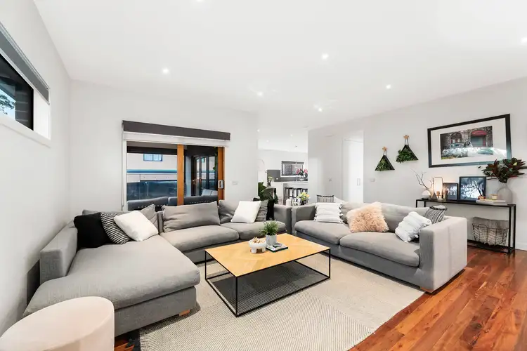 Fifth view of Homely house listing, 6 Hewitt Court, Wantirna VIC 3152