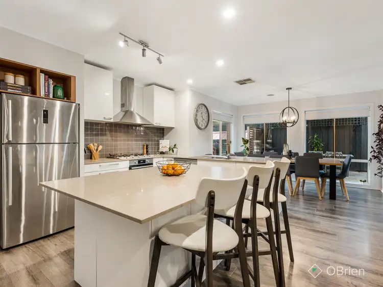 Second view of Homely house listing, 3 Castlereagh Street, Carrum Downs VIC 3201